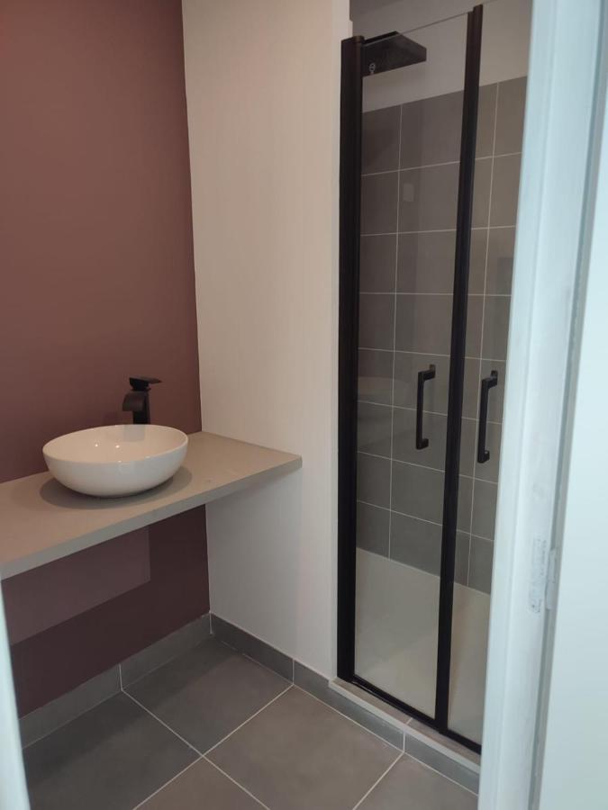 A L'Ombre Des Bois, Chambre Double Confort Neung-sur-Beuvron Exterior photo